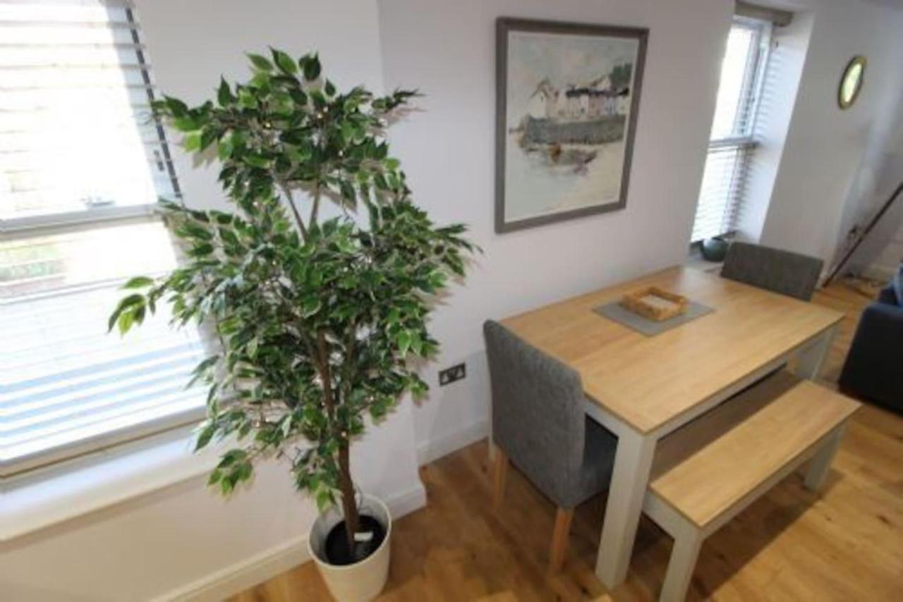 Middle Chine - 2 Bedroom Holiday Home 본머스 외부 사진