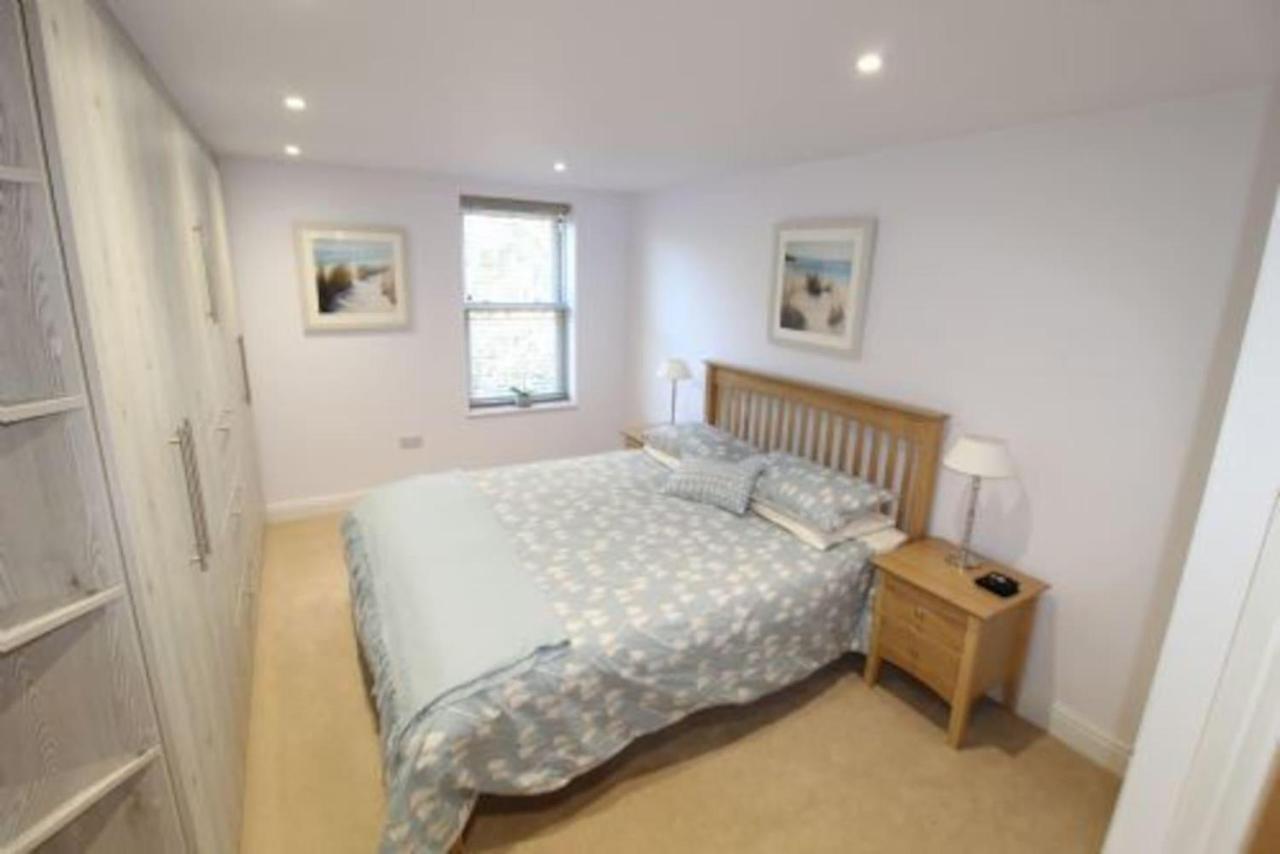 Middle Chine - 2 Bedroom Holiday Home 본머스 외부 사진